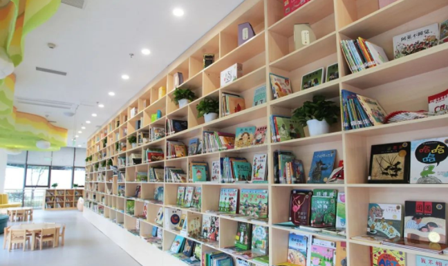 學校圖書館家具